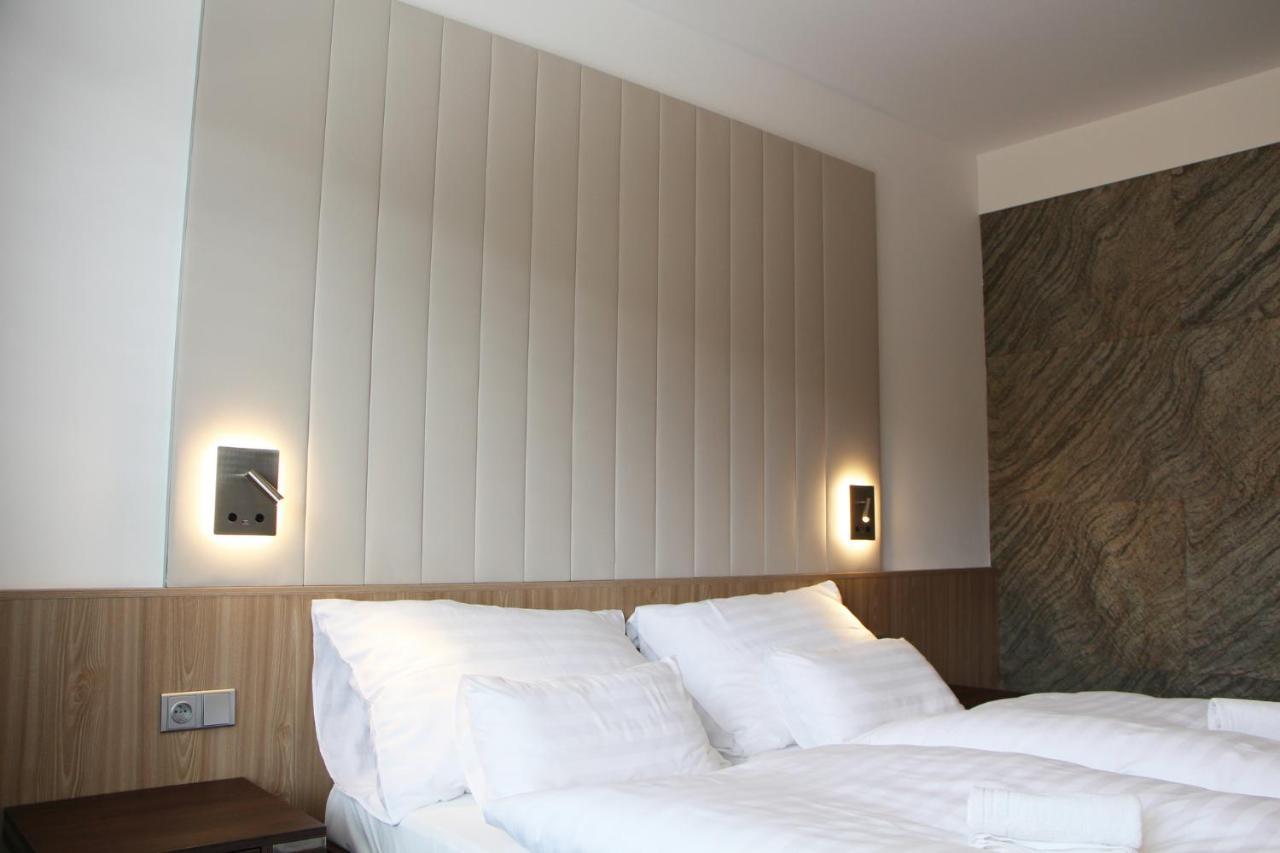 Hotel Bartos Frenštát pod Radhoštěm Bagian luar foto