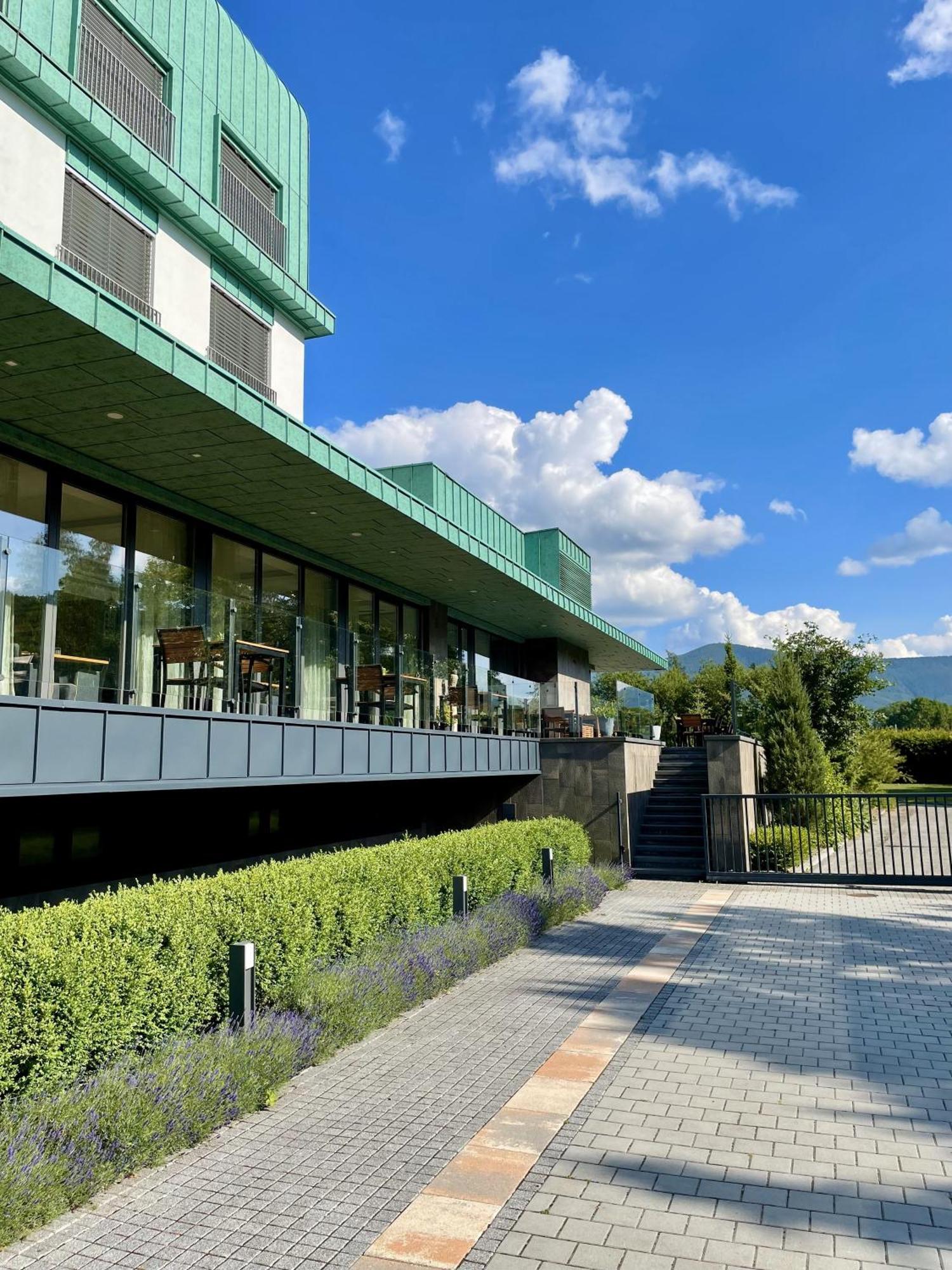 Hotel Bartos Frenštát pod Radhoštěm Bagian luar foto