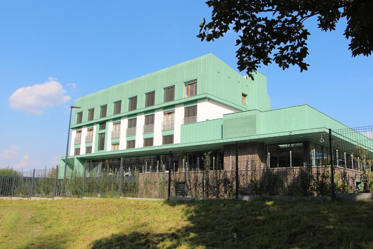 Hotel Bartos Frenštát pod Radhoštěm Bagian luar foto