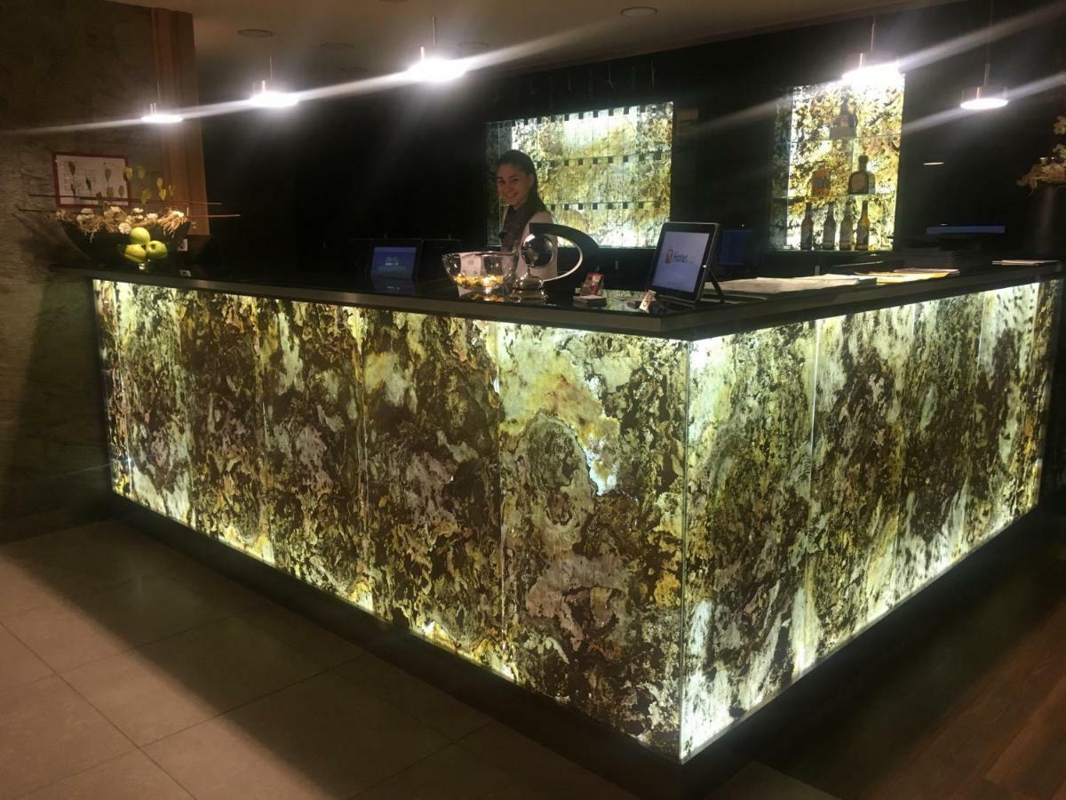 Hotel Bartos Frenštát pod Radhoštěm Bagian luar foto