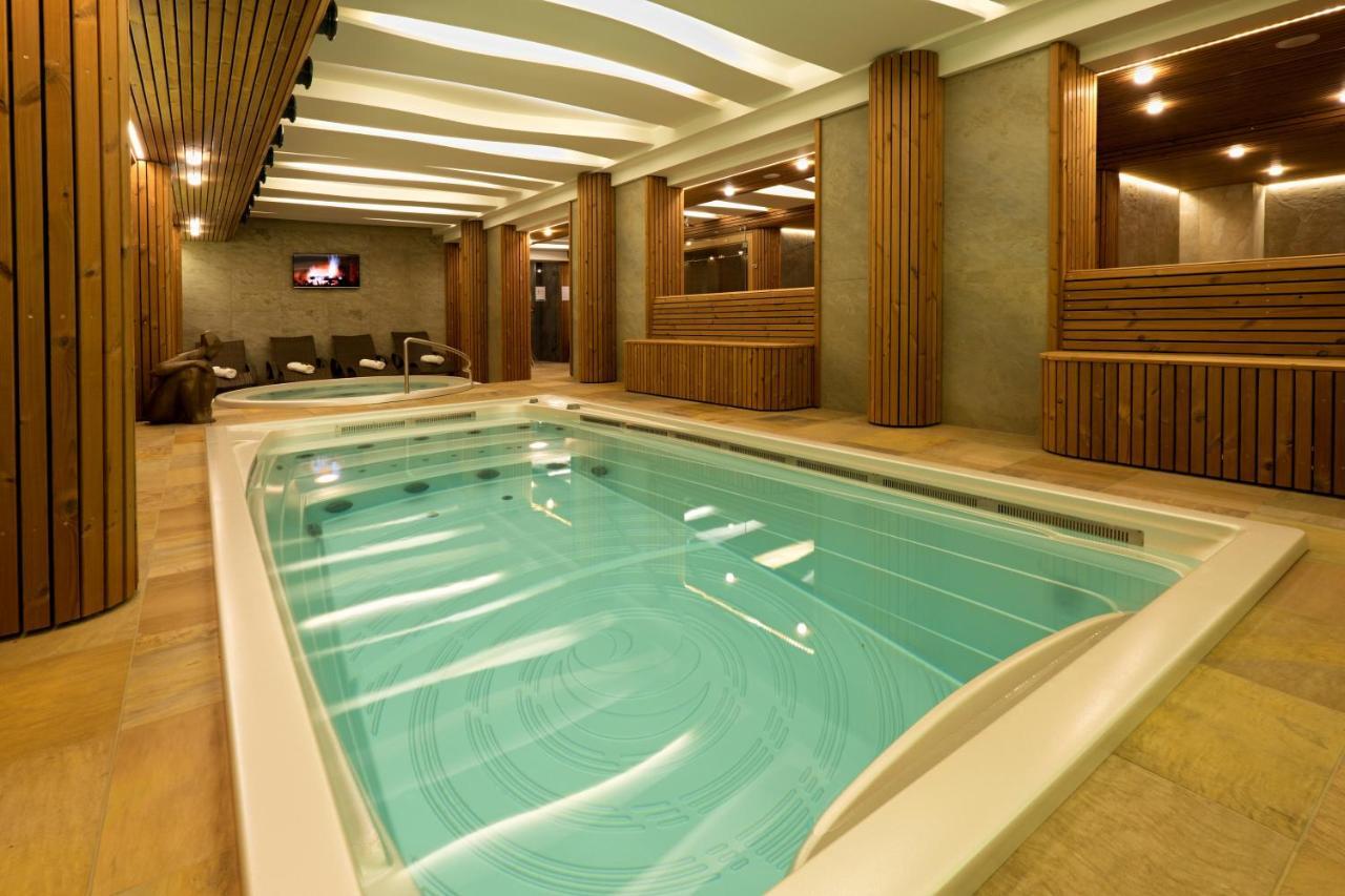 Hotel Bartos Frenštát pod Radhoštěm Bagian luar foto